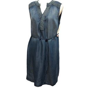 LIZ LANGE MATERNITY Dress NEW Blue Chambray Denim Size Medium Sleeveless